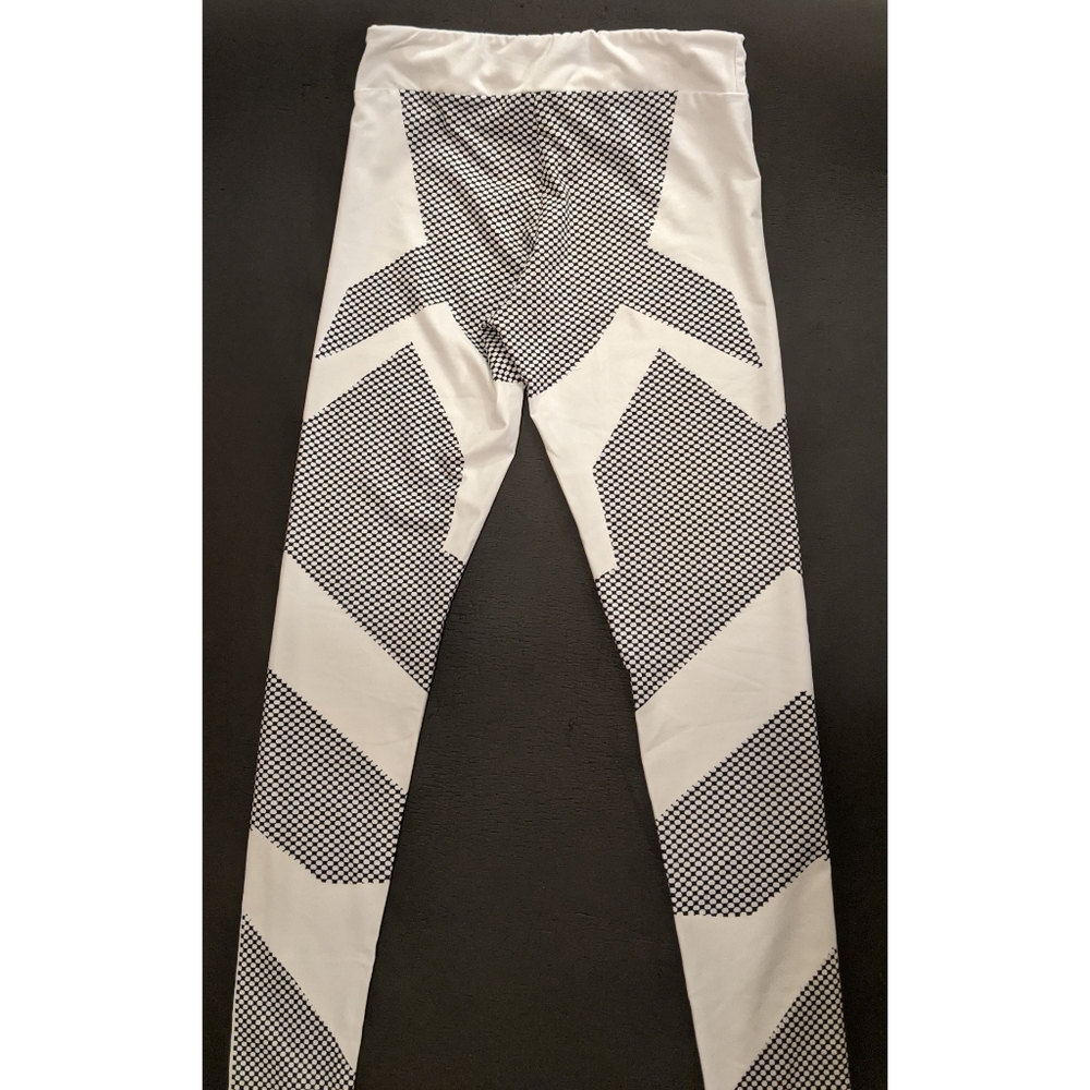 Black and white leggings